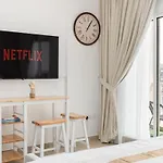 Calm And Elegant Apartment Near Yas Island